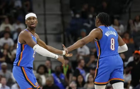 包含清晨体能课后，孟菲斯灰熊官宣签约备战NBA总决赛，引发热议，临场指挥获称赞的词条-体育APP下载